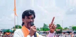 मनोज जरांगेंनी घेतली अभिजीत दिपकेंची भेट