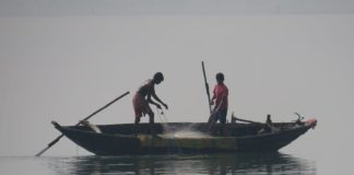 बंगालच्या उपसागरात ९ मच्छिमारांचे मृतदेह सापडले