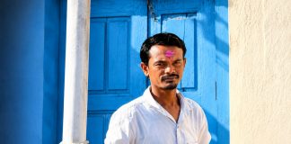 किनवटमध्ये पुराच्या पाण्यात ३२ वर्षीय तरुण वाहून गेला; १२ तासांनंतरही शोधमोहीम सुरू