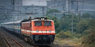 मालगाडीच्या धडकेत दोन सख्ख्या भावांचा मृत्यू; रेल्वे रुळ ओलांडत भीषण अपघात