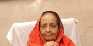गुरुबाबा महाराज, गहिनीनाथ महाराज औसेकर यांना मातृशोक