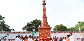 सरकार शेतक-यांच्या पाठीशी, सर्वच प्रकारची मदत करणार