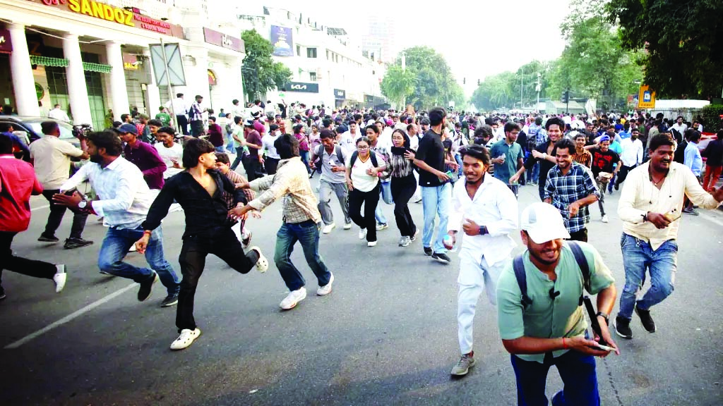 राजधानी दिल्लीसह देशभरात धरपकड